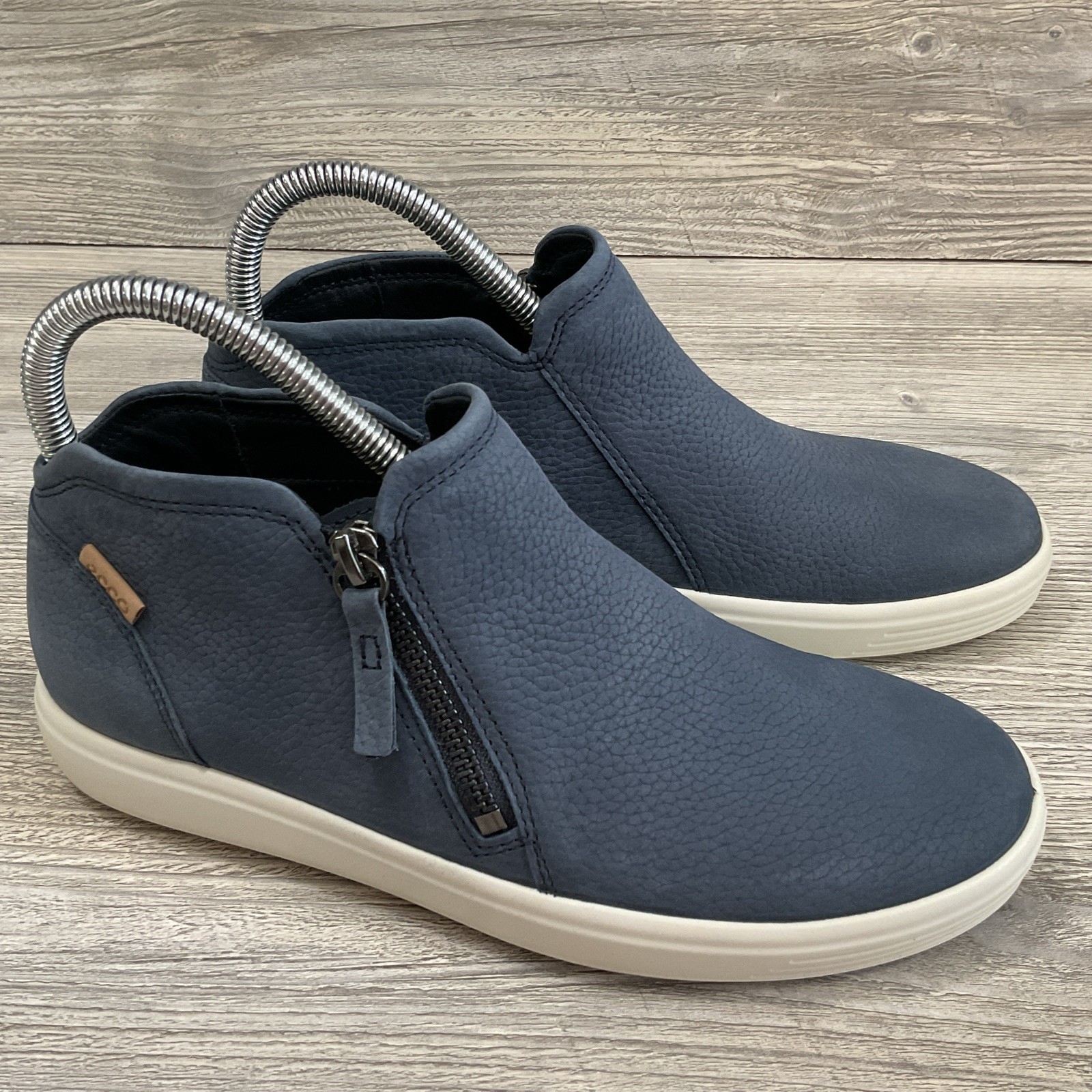 ECCO Soft 7 Low Bootie Side Zip Marine Blue Sneaker Women’s EU 37/ US 6-6.5