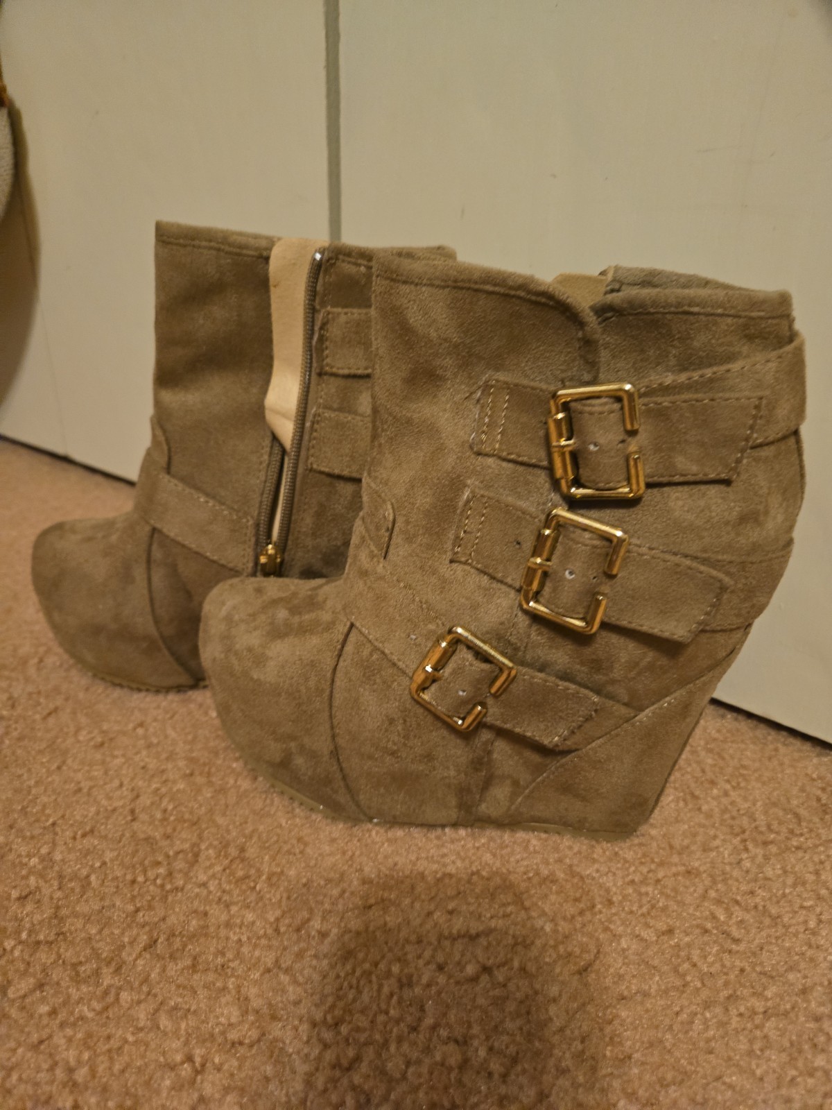 Soda Ankle Boots 6.5