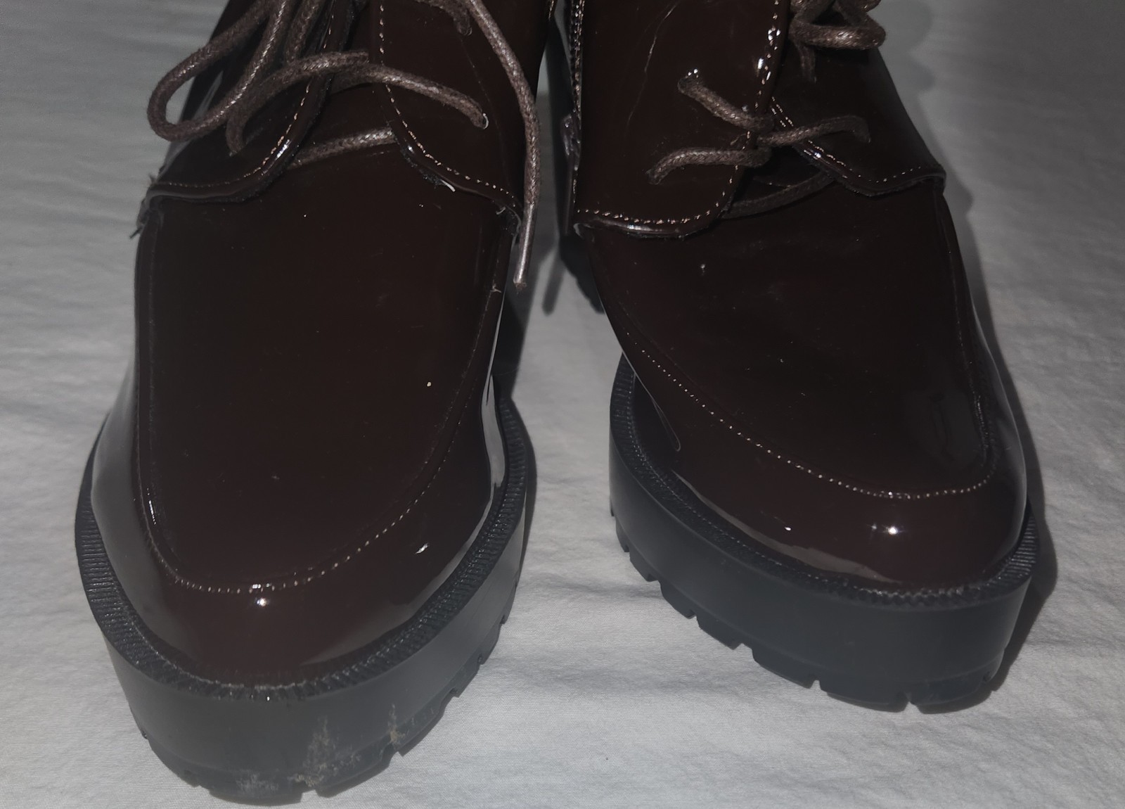Women’s Brown Patent Look Lace-Up Dress Shoes W/ Side Zip Size 7
