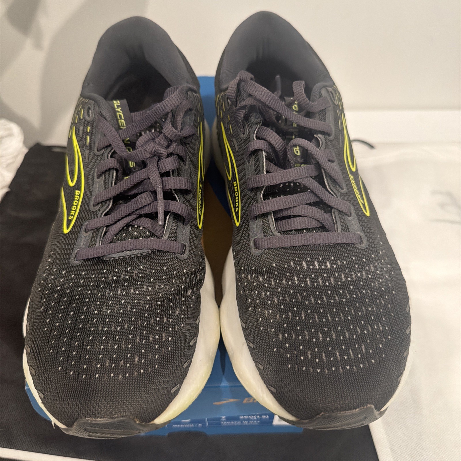Brooks Women’s Glycerine 20 GTS Sz 9 Medium B White/ebony/nightlife