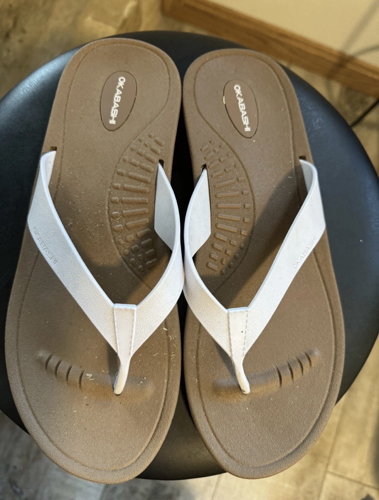 Okabashi Womens L (US 9-10) Breeze Flip Flops Toffee White Comfortable USA Made