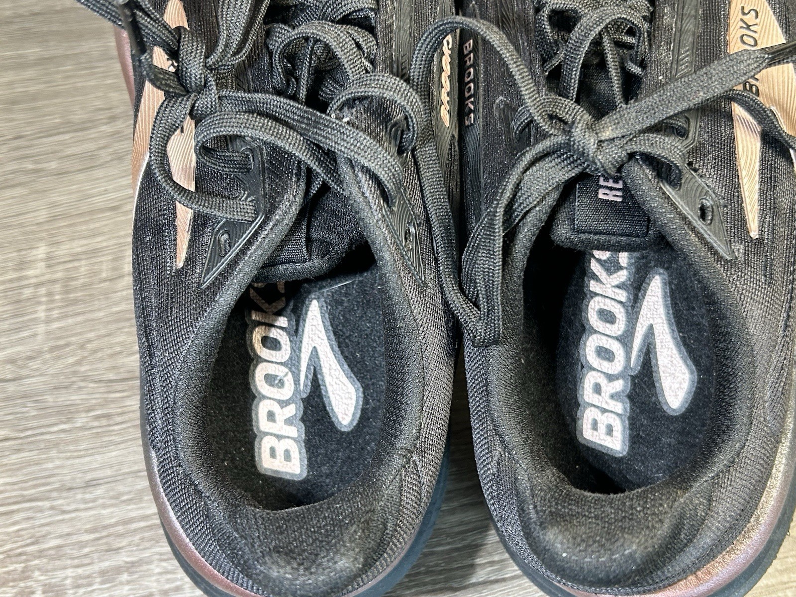Brooks Revel 8 Women’s Size 7.5 Athletic Shoes Sneakers – EXCELLENT – Fast Ship