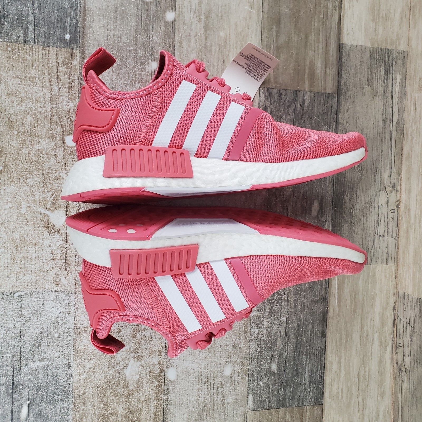 Adidas Originals NMD_R1 Womens Shoes Sz 6.5 Pink Lace-Up Low Top Sneakers