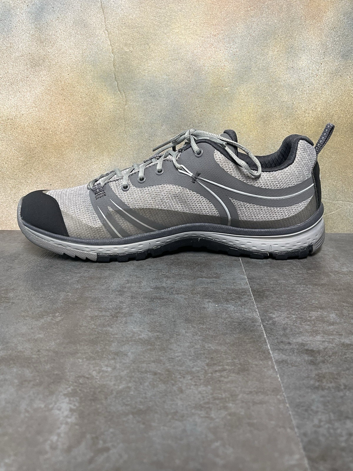 Keen Terradora Gray Women’s Waterproof Hiking Shoes Size 10