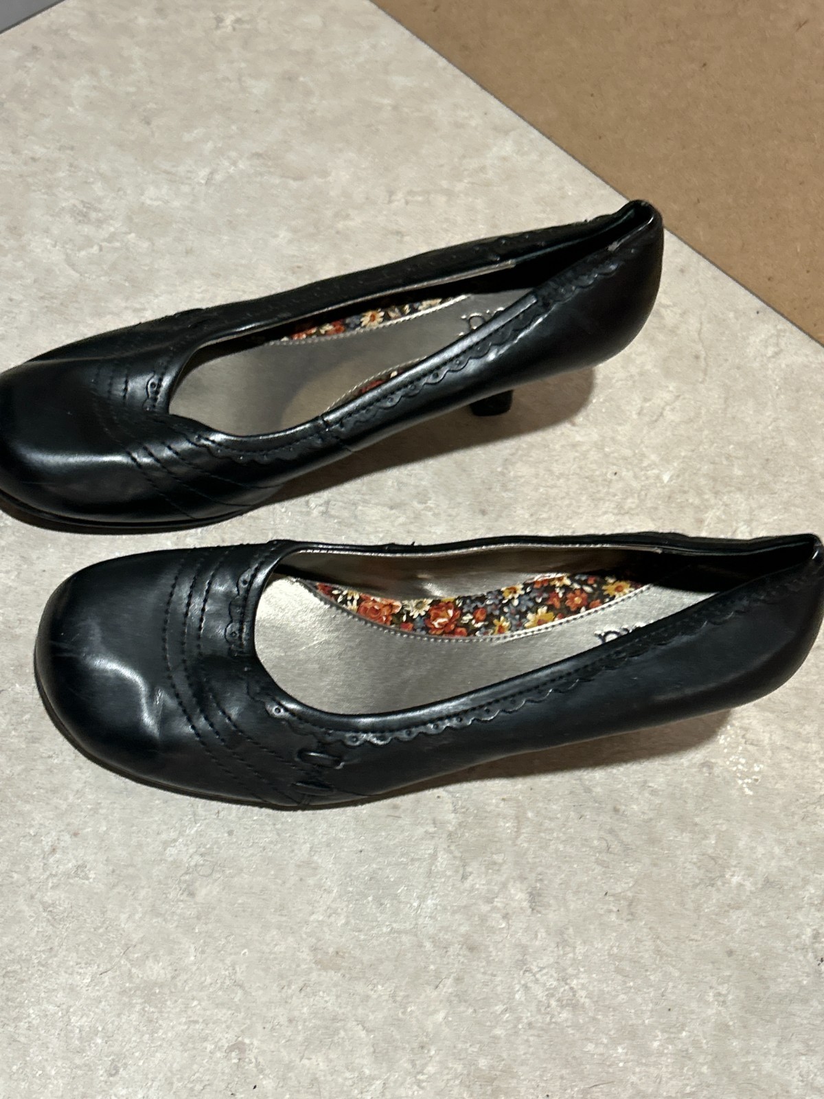 Mudd Flats size 9