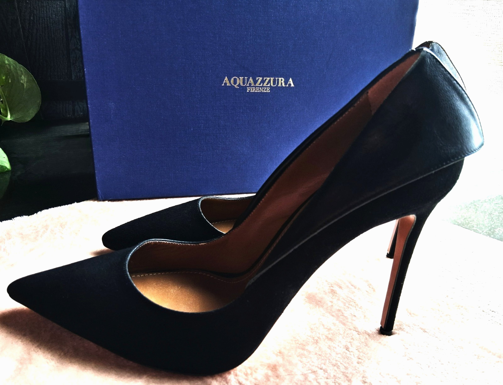 Pure Elegance: AQUAZZURA ELLE 110 Sexy Tuxedo Stiletto Pumo 39.5 US 8.5