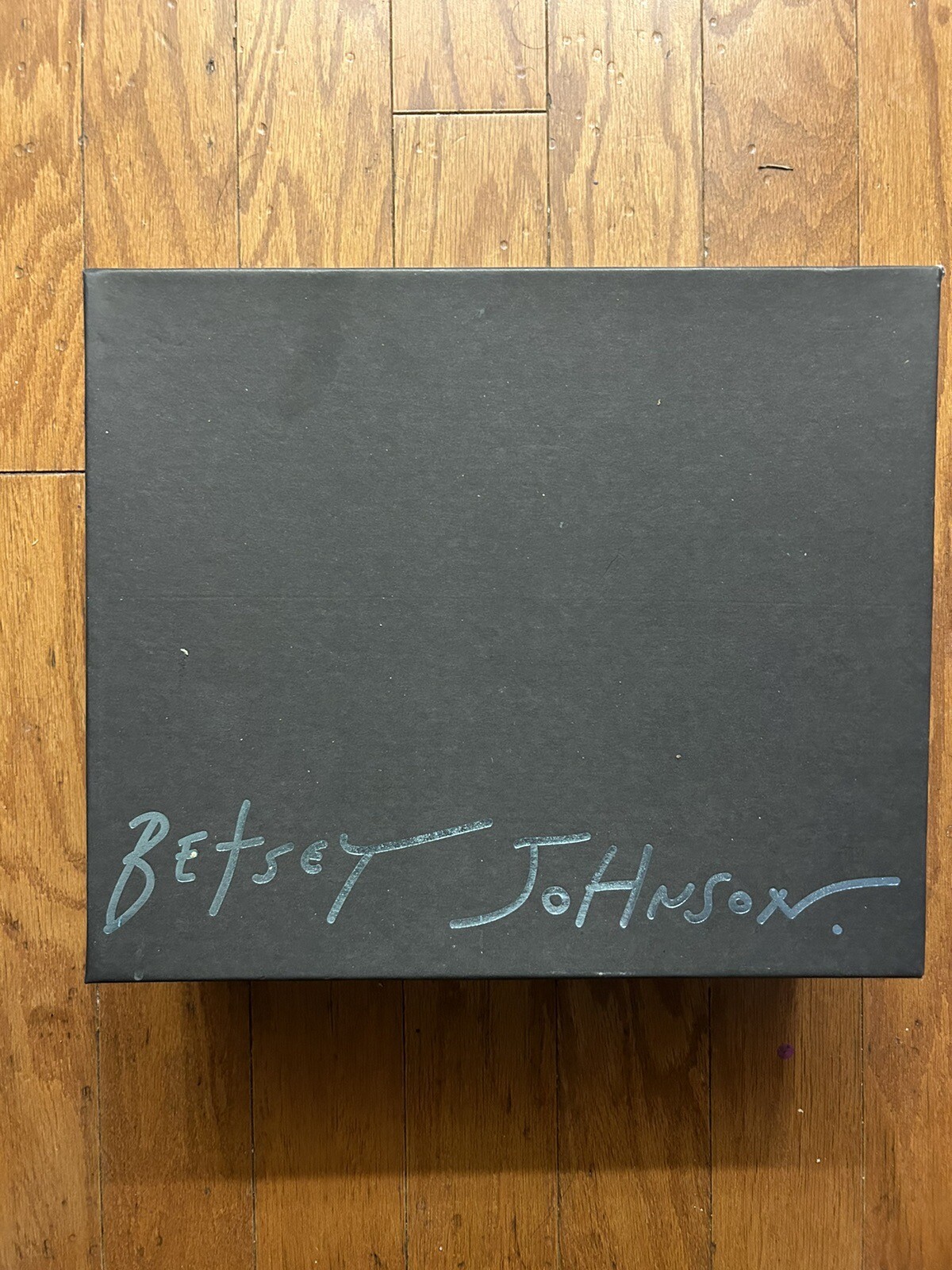 Betsey Johnson Womens Cady Silver Ankle Boots Shoes 9 Medium Brand New
