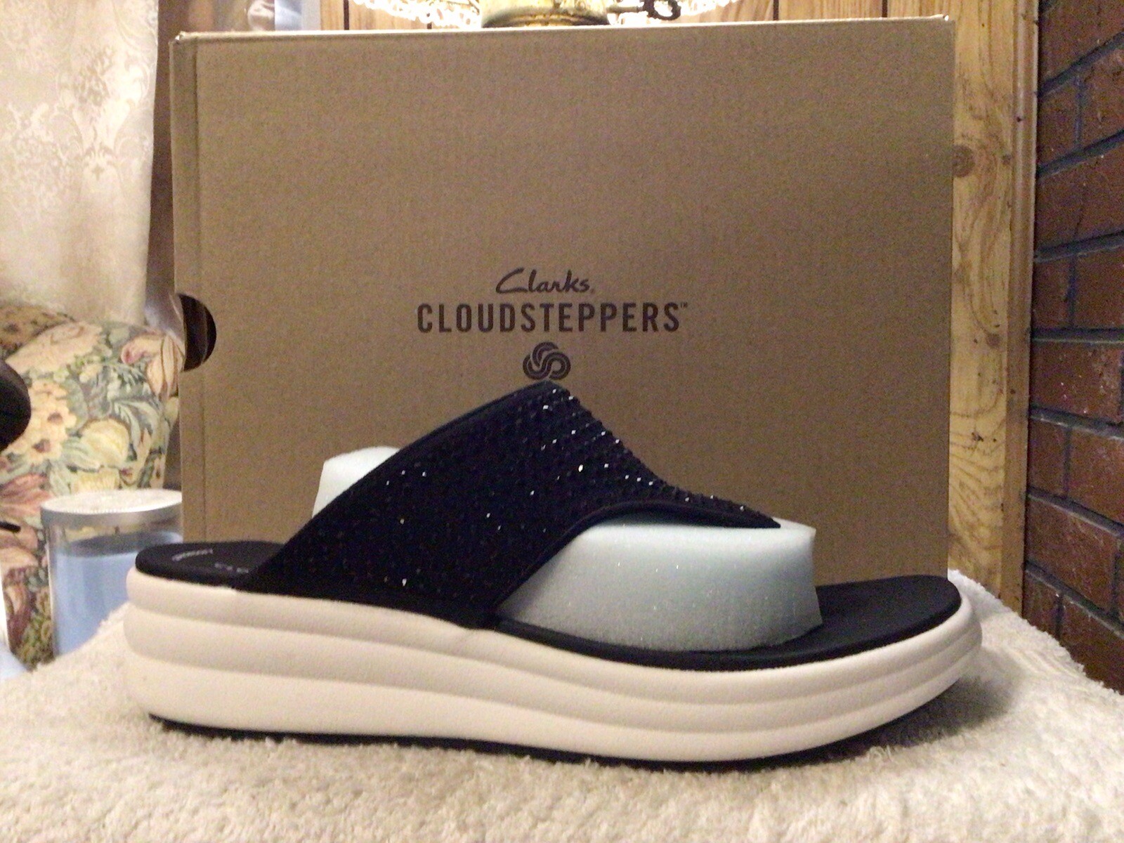 Womens Clarks Cloudsteppers Thong Sandal Drift Jaunt Size 9 Black Rhinestone