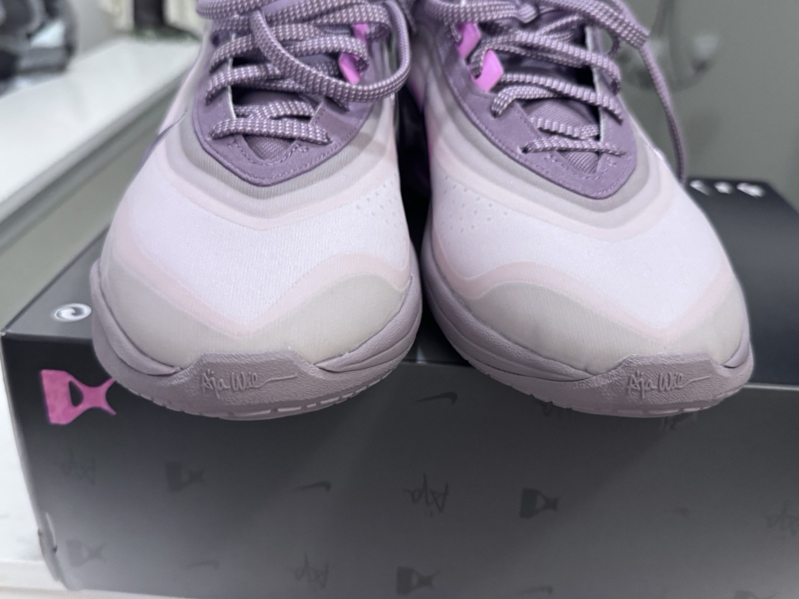 Nike A’One A’ja Wilson Violet Dust “Dog Mom” FZ8605-501 Women’s 12 Men’s 10.5