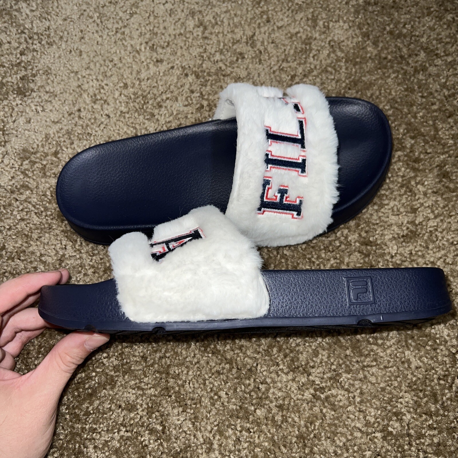 Fila Womens Furry Drifter Collegiate Slide Sandals Size 7 Navy White Red