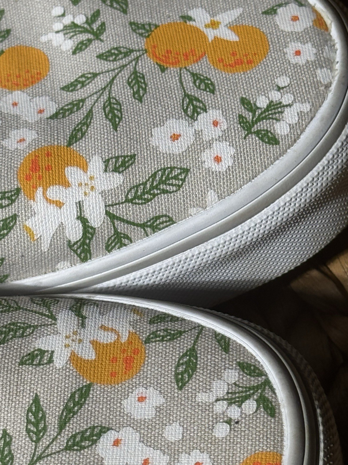 VANS Doheny Era Orange citrus floral low top sneakers womens size 9 canvas shoes