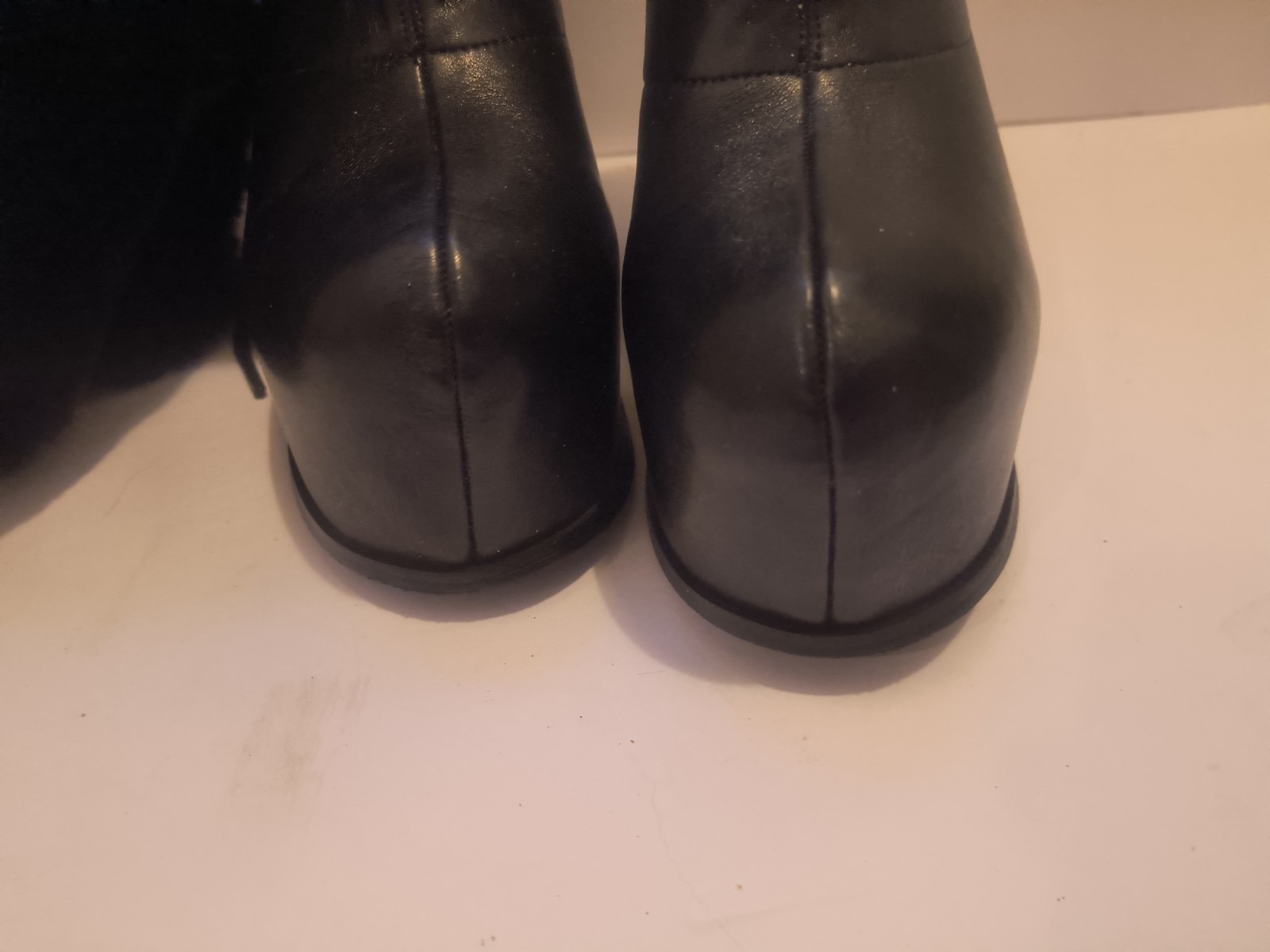 Dolls Kill Sugar Thrillz Sweetest Wishes Black Platform Fur Boots Size 9 EUC