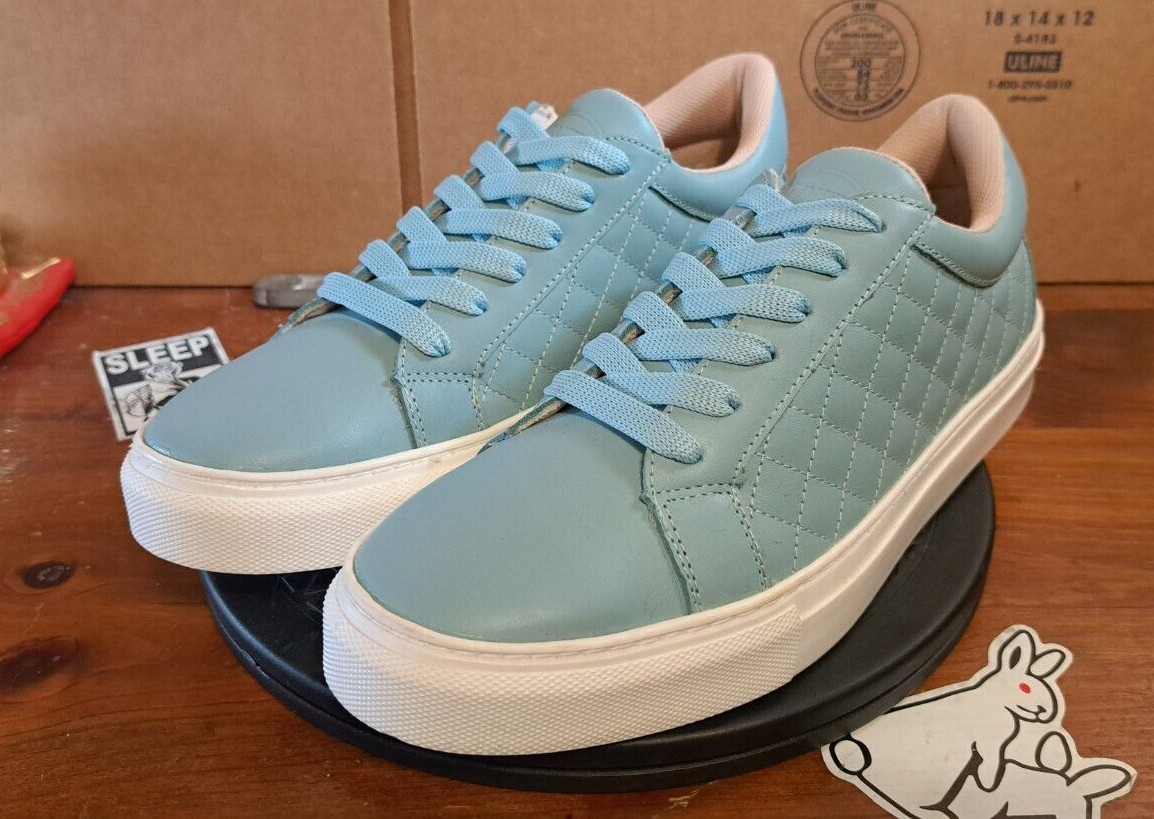 Dingo Valley Quilted Lace Up Womens Size 8.5 M Sneakers Casual Shoes DI 799-400