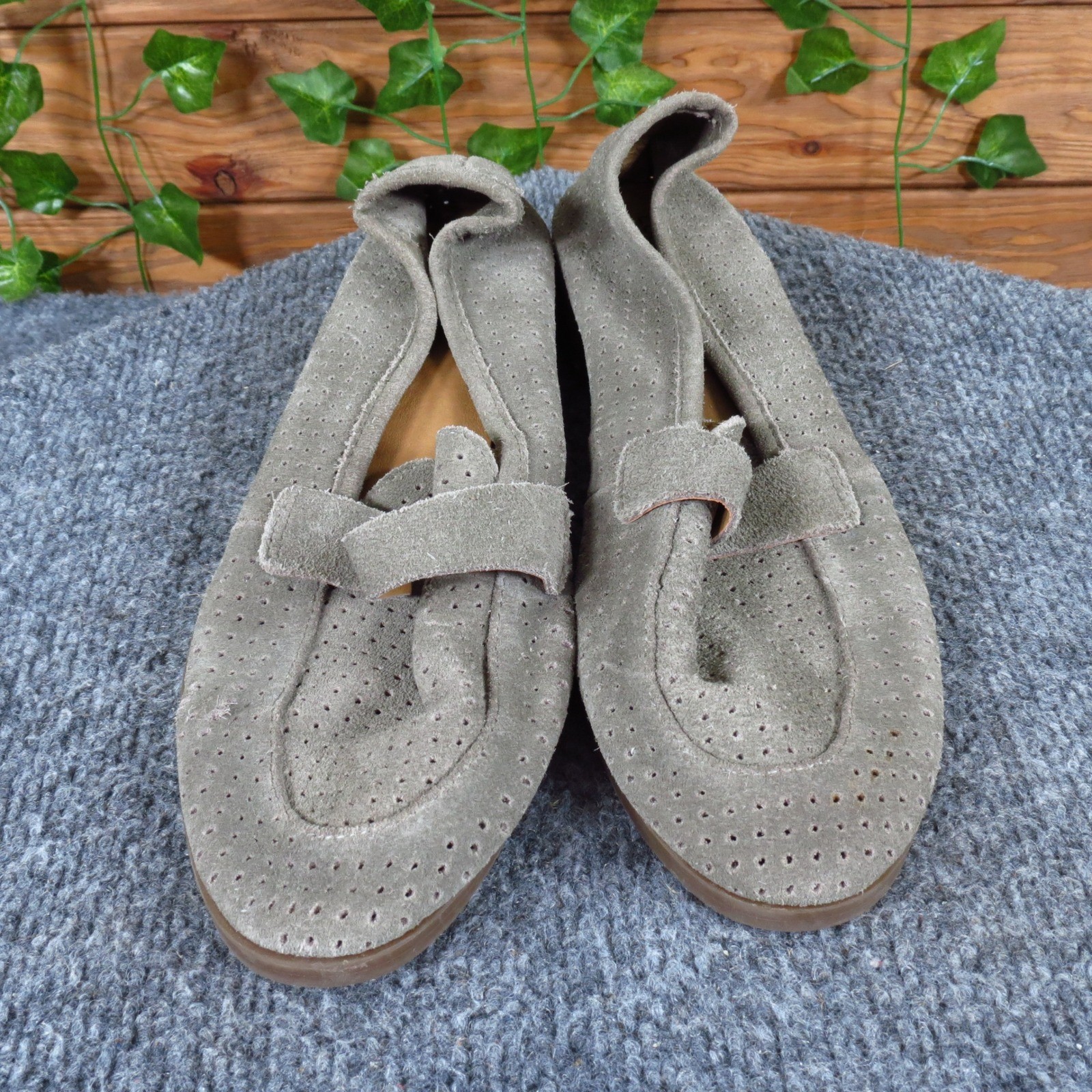 Lucky Brand Caviep Women Casual Loafer Size 8.5 Daily Wear Gray Suede Flats
