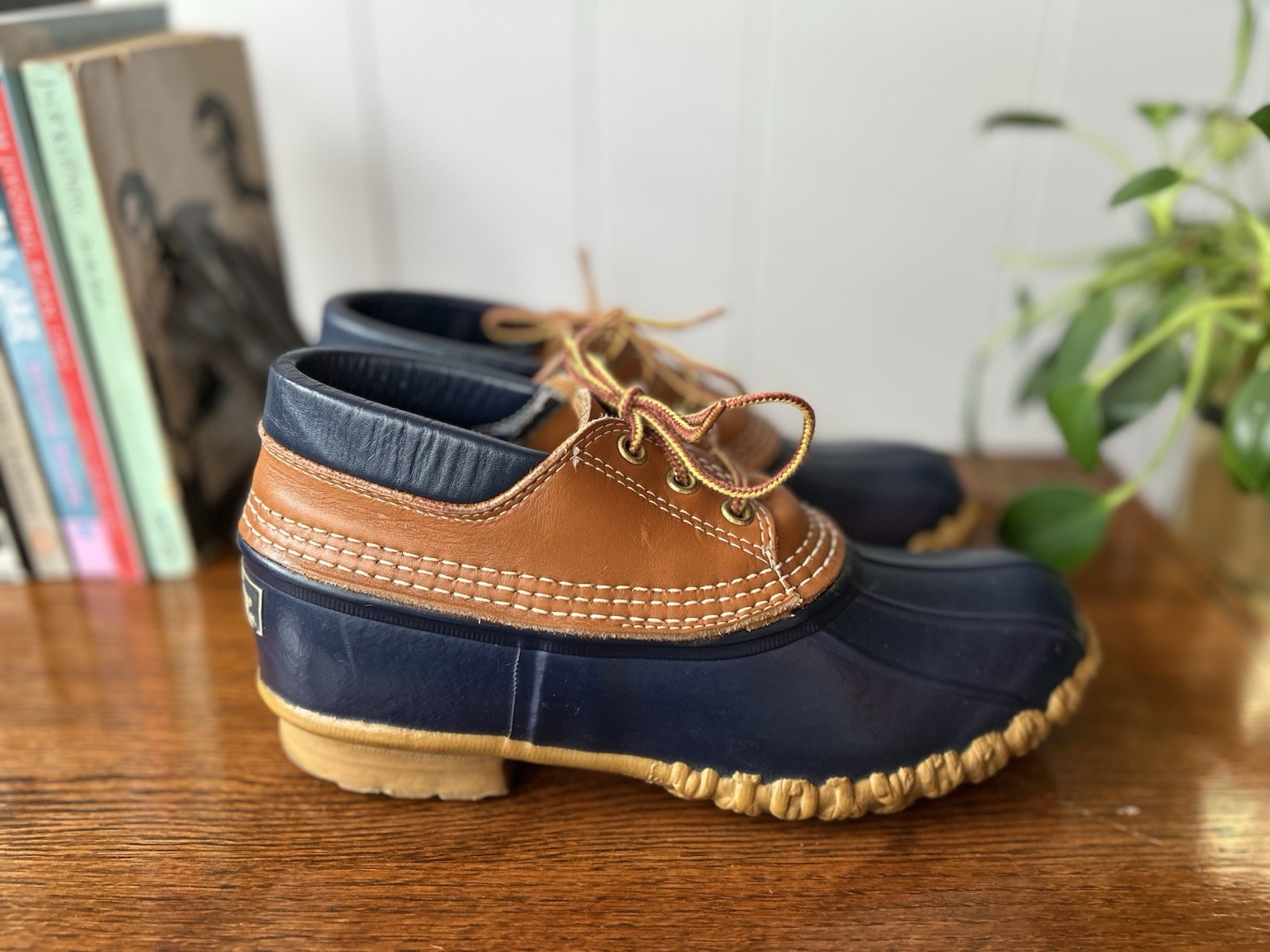 VTG 70s LL Bean Boot OG Womens Maine Hunting Shoe Gumshoe Duck Boots Low Size 9