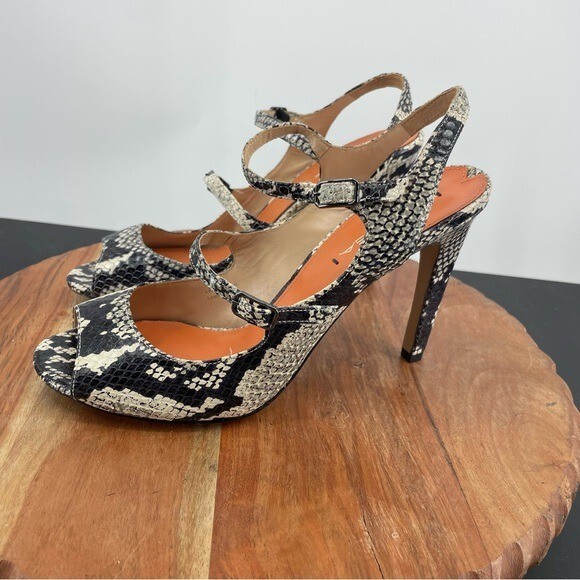 Via Spiga Roseanne heel sandals size 8.5 black white snakeskin snake buckles