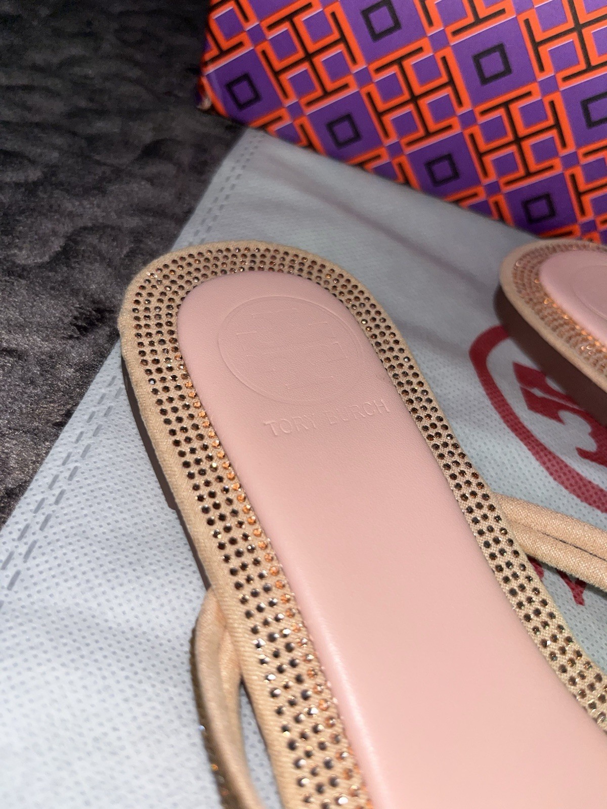 🩷 Pink Sandals + Pink Handbag Set