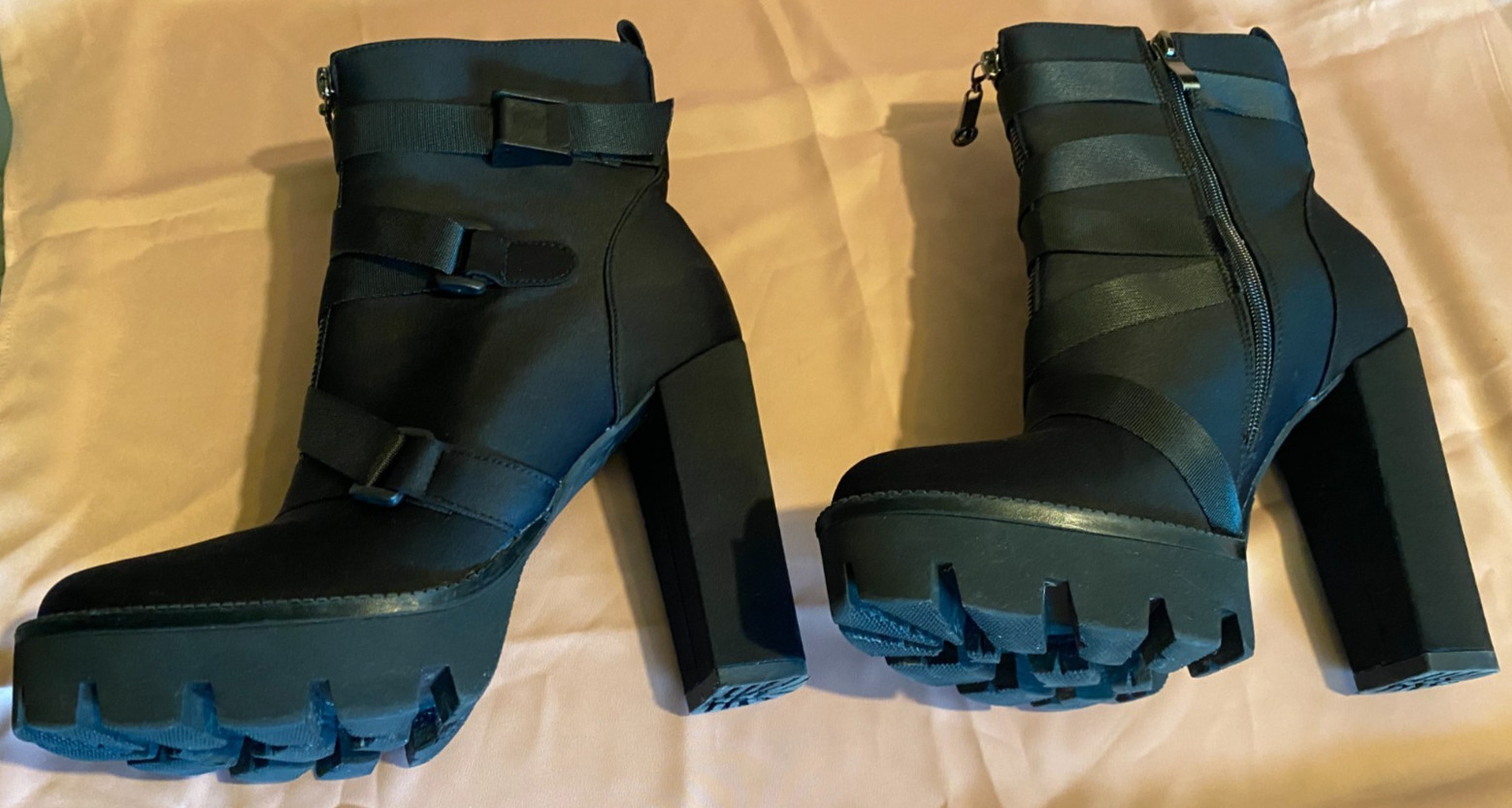 WETKISS Black Chunky High Heeled Platform/Combat Ankle Boots Size 9