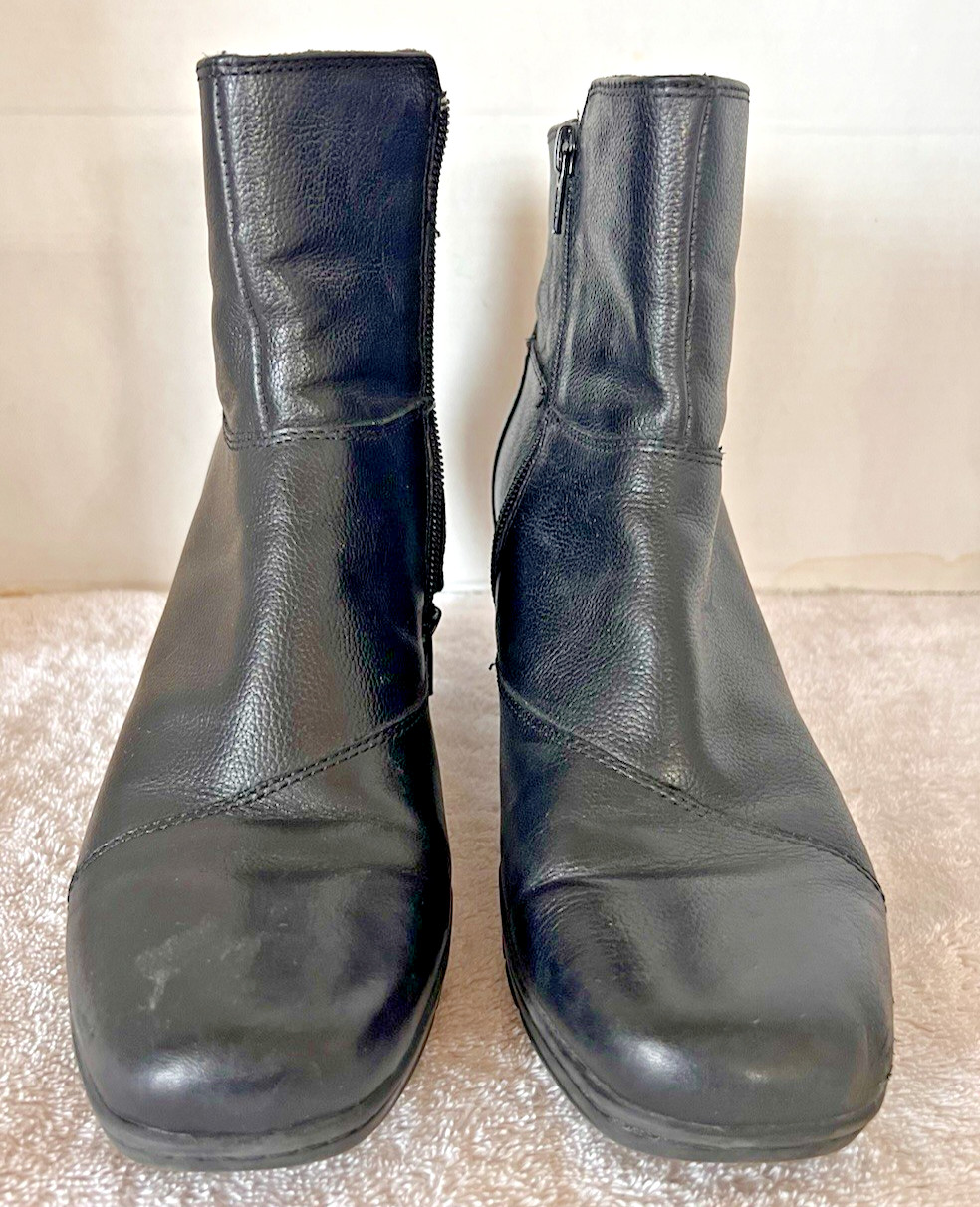 Clarks Bendables Carleta Paris Leather Women’s 10M Black Heeled Ankle Boot NEW