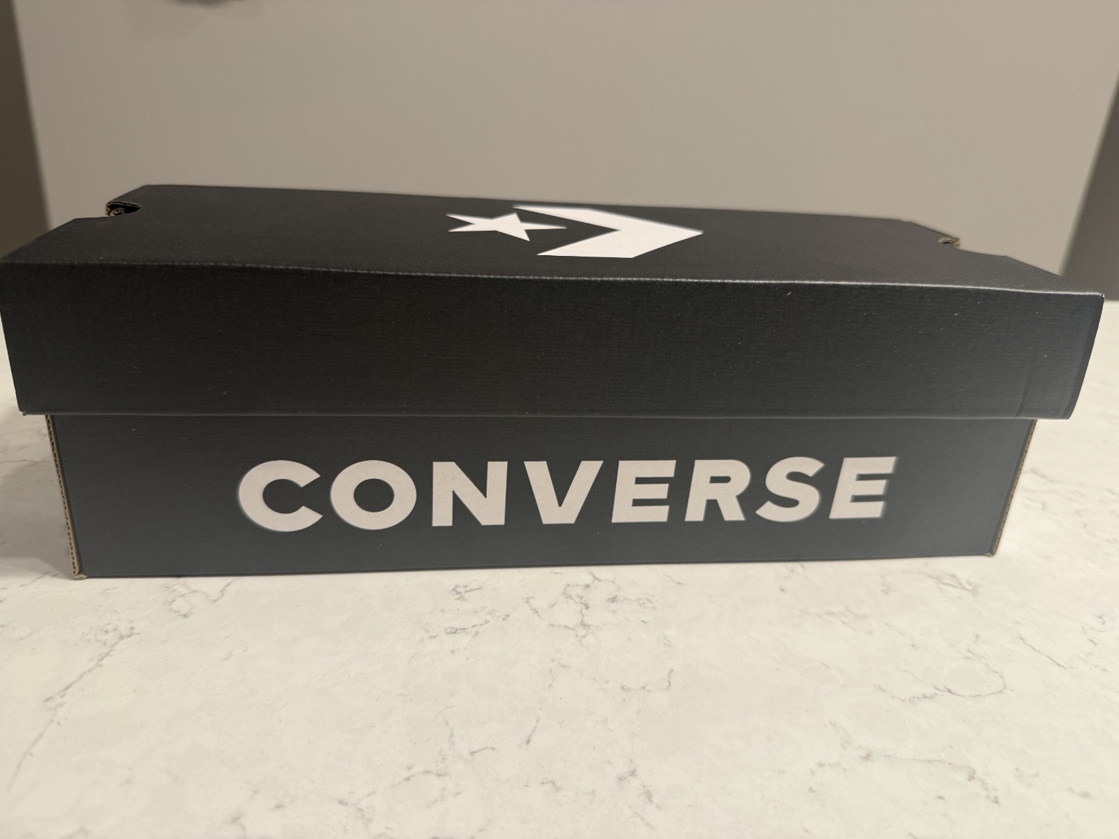 Converse Chuck Taylor All Star Dainty Mary Jane Sneaker – Kids 2Y – Brand New