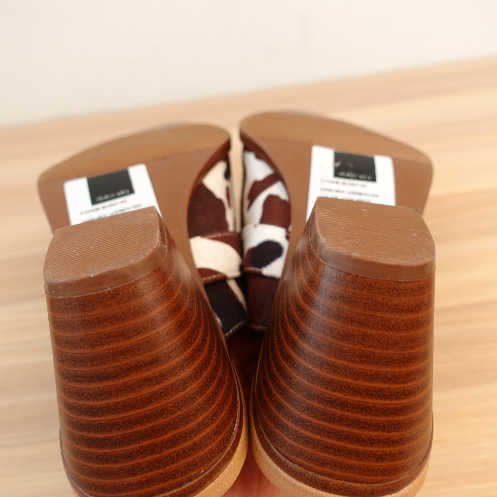 Dolce Vita Womens Mules 6 Brown White DV Cow Print Gold Buckle Slide Y2K NEW