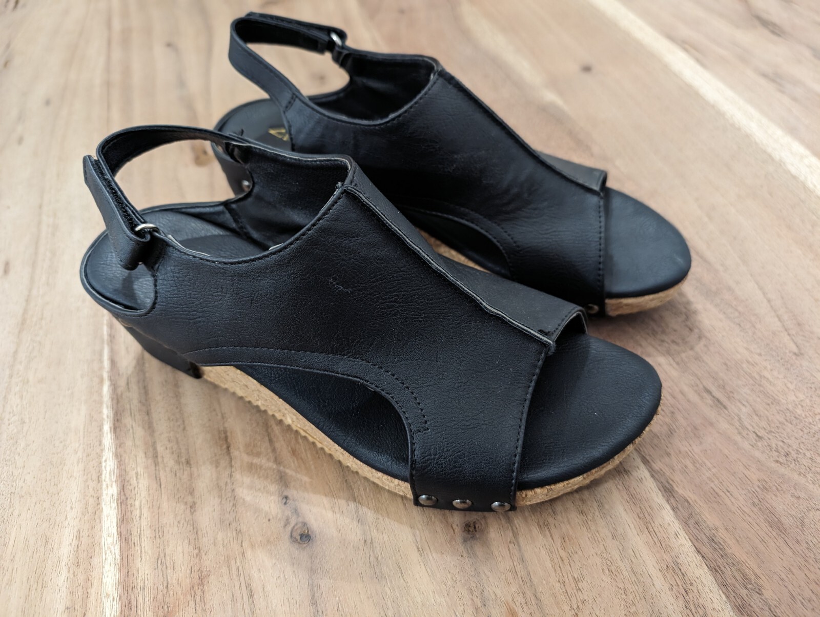 Jolimall Joli Women’s Black Wedge Sandals Size 8 Peep Toe 2.5” Heel