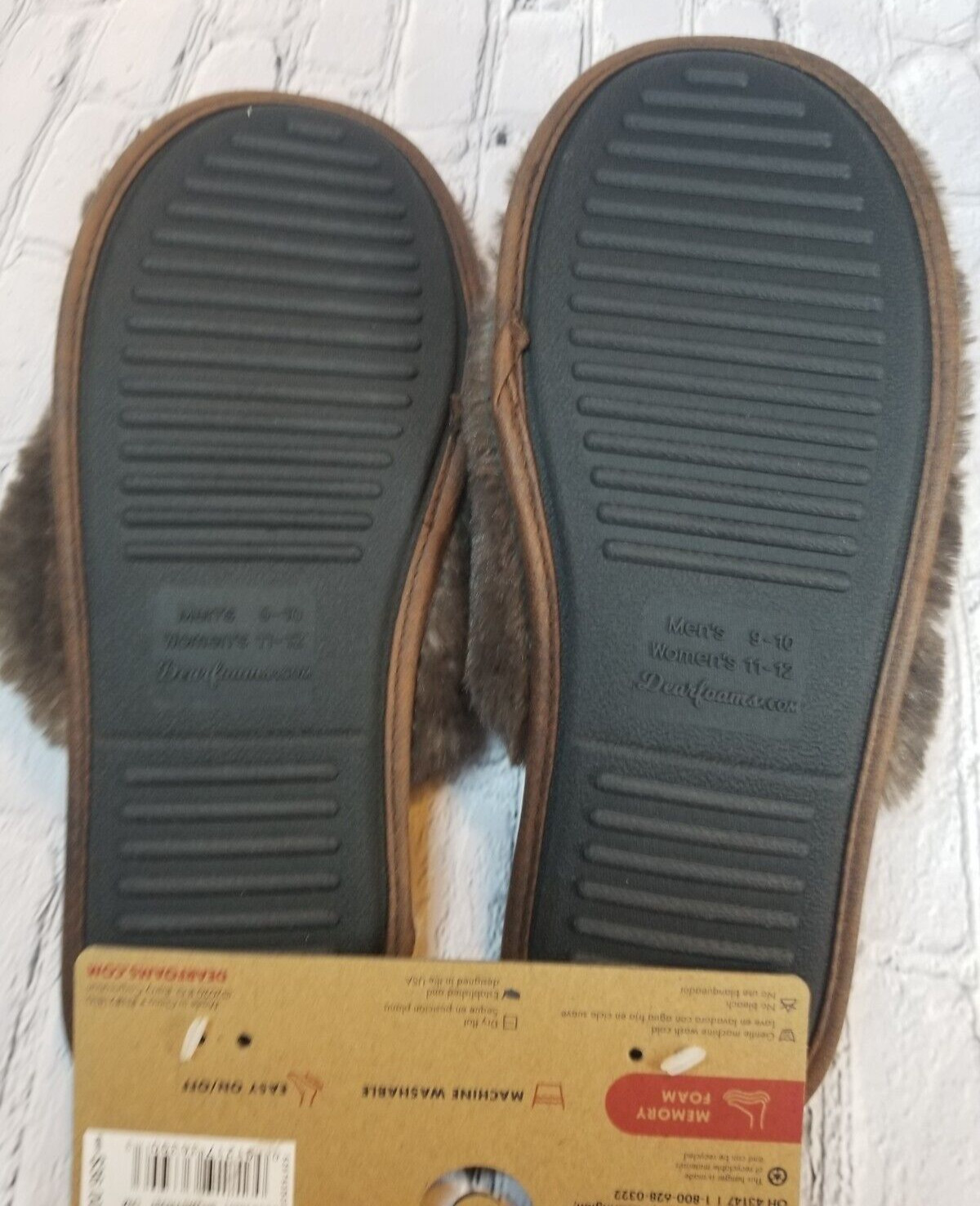 Dearfoams Grand Bear Slippers Unisex Faux Fur Red Blk Buffalo Check W11-12 M9-10