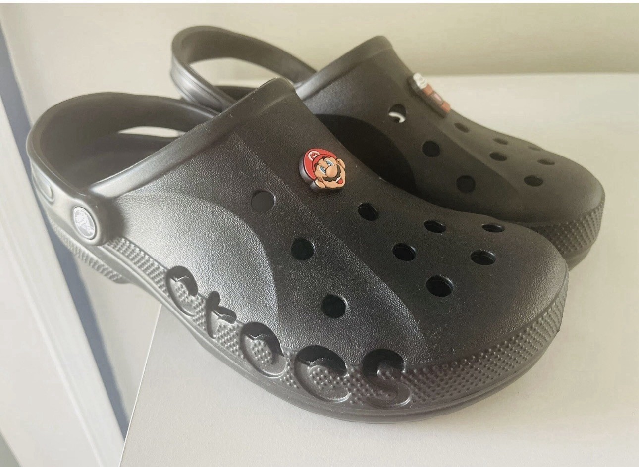 Crocs Men’s and Women’s Baya Clogs Waterproof Sandals Mens 9 / Womens 11