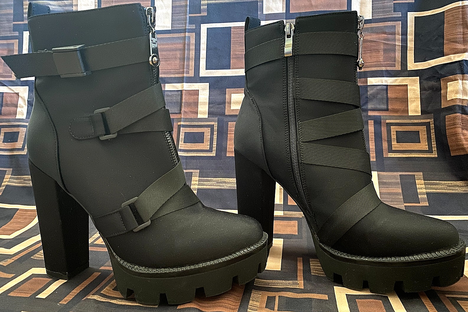 WETKISS Black Chunky High Heeled Platform/Combat Ankle Boots Size 9