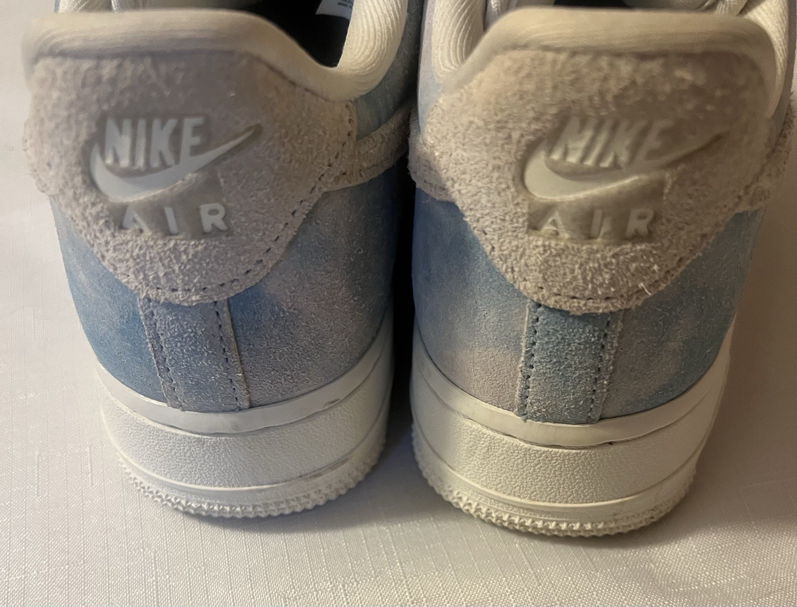 Nike Air Force 1 ’07 SE Clouds Celestine Blue Sail Suede FD0883-400 Women’s Sz 9