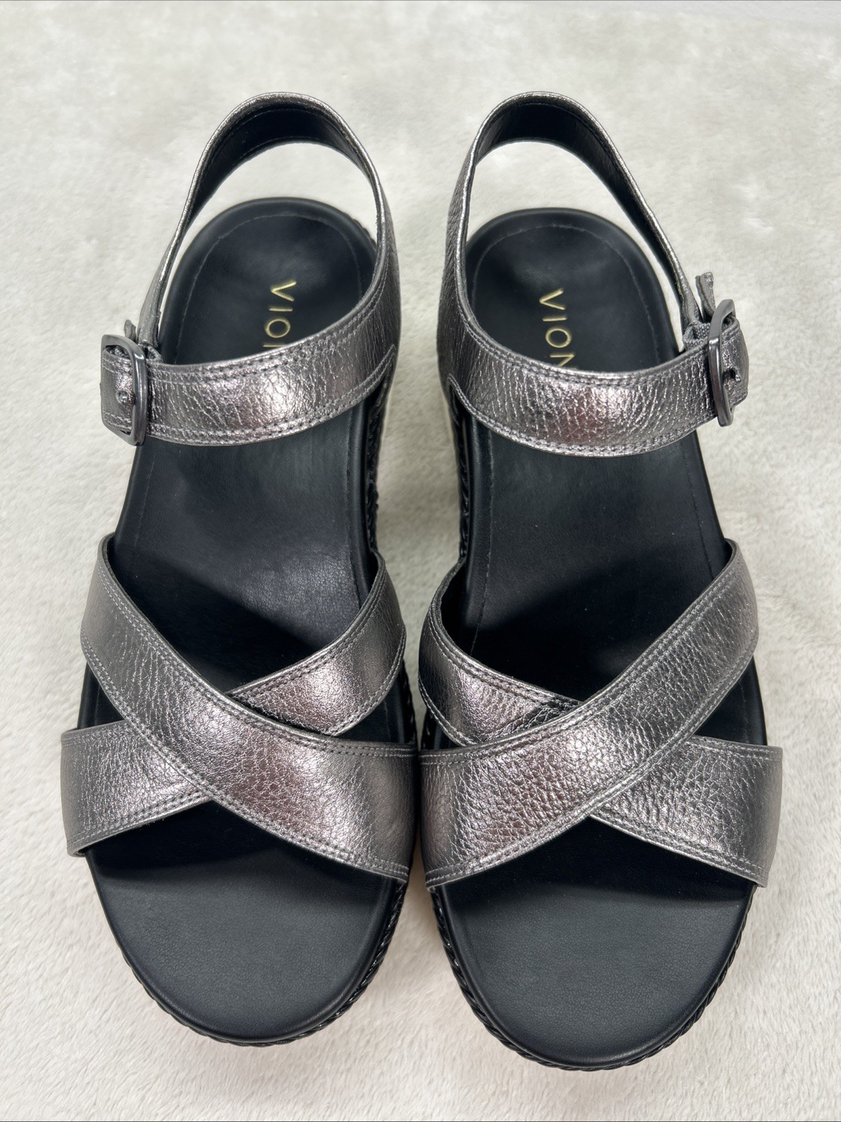 Vionic Women’s Mar Strappy Metallic Silver Leather Platform Sandals Sz 7 Comfort
