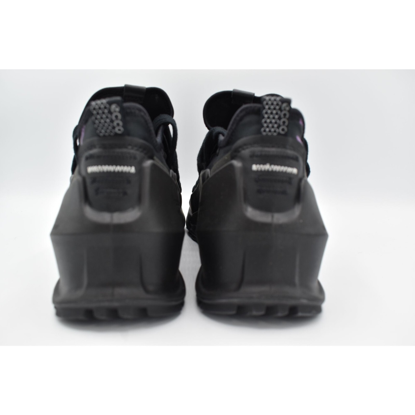 ECCO Womens Size EU 41 US 10-10.5 BIOM 2.0 Low Tex Textile Black Running Shoes