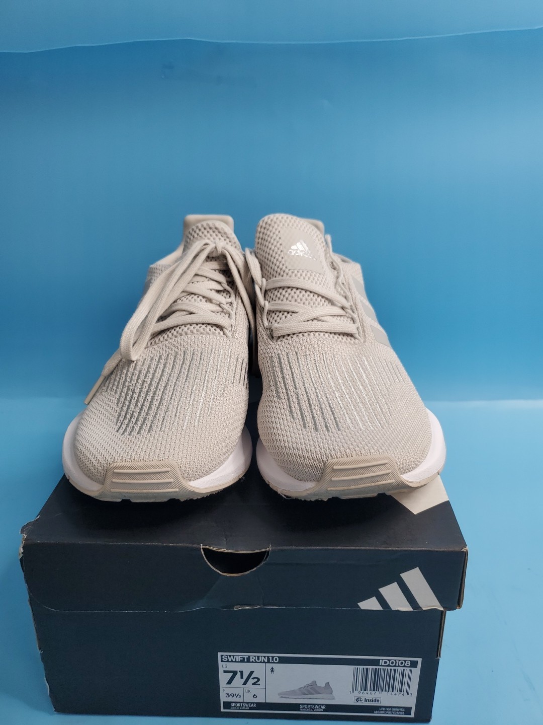Adidas Swift Run 1.0 Cloud White W – Women’s Size 7.5