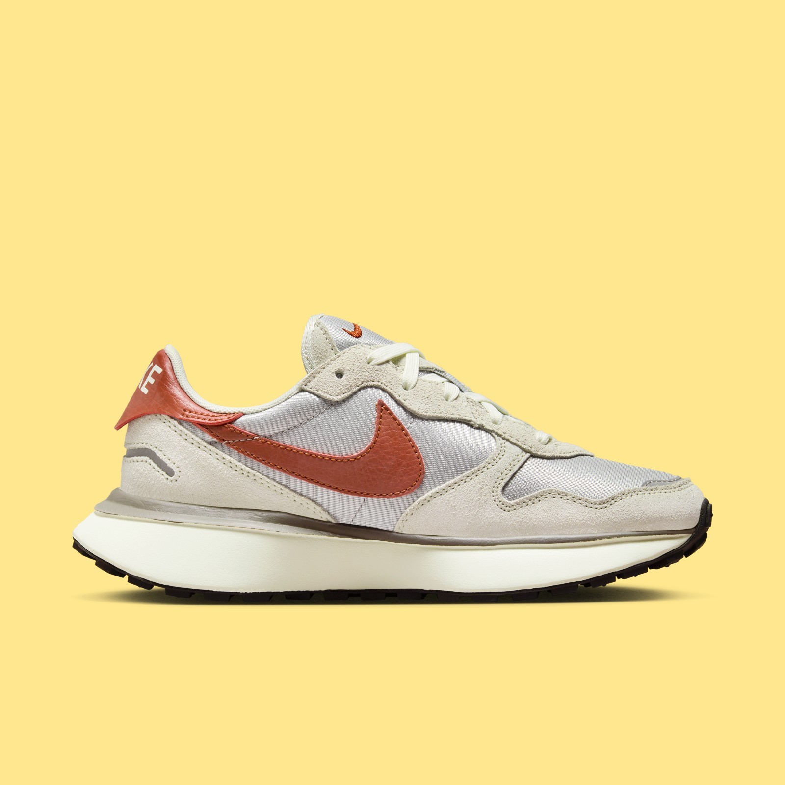 Nike Phoenix Waffle Beige Rugged Orange FD2196-001 Women’s Size 8 Shoes #103F