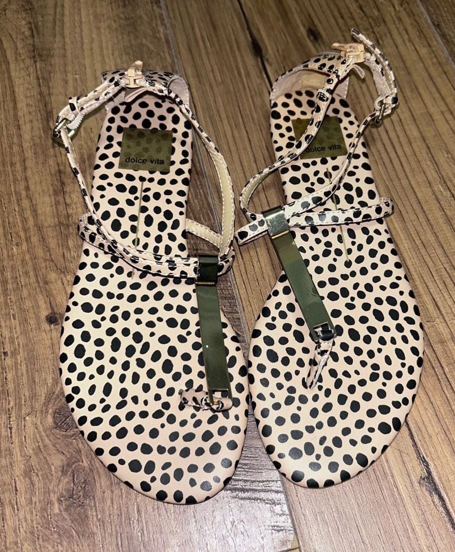 Dolce Vita Cheetah Print Strappy Flat Sandals with Metallic T-Strap