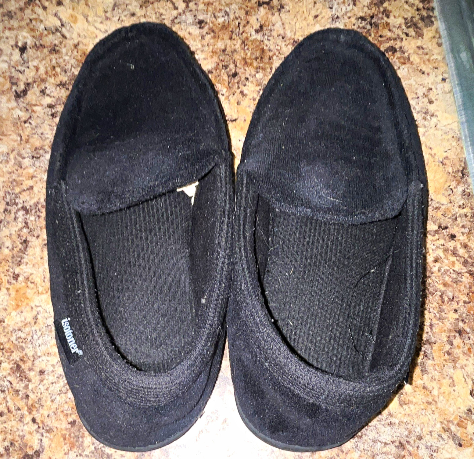 Isotoner Black Knit Fabric Slip-On Slippers Rubber Sole Round Toe US 11