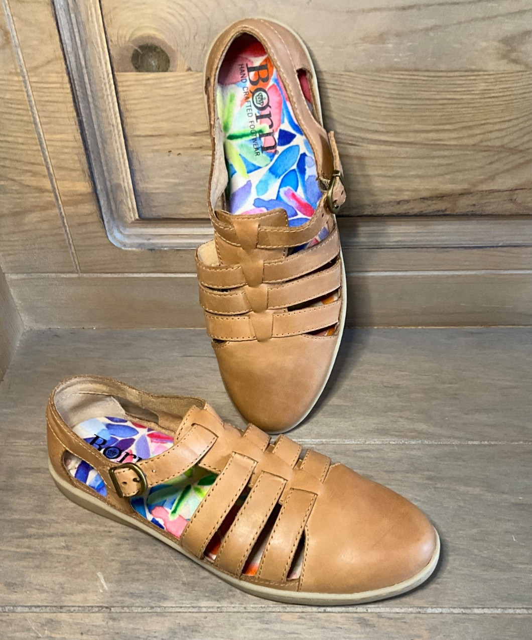Born Caged Fisherman Sandal Flat W8.5 UK6.5 Tan Leather Huarache Boho EUC