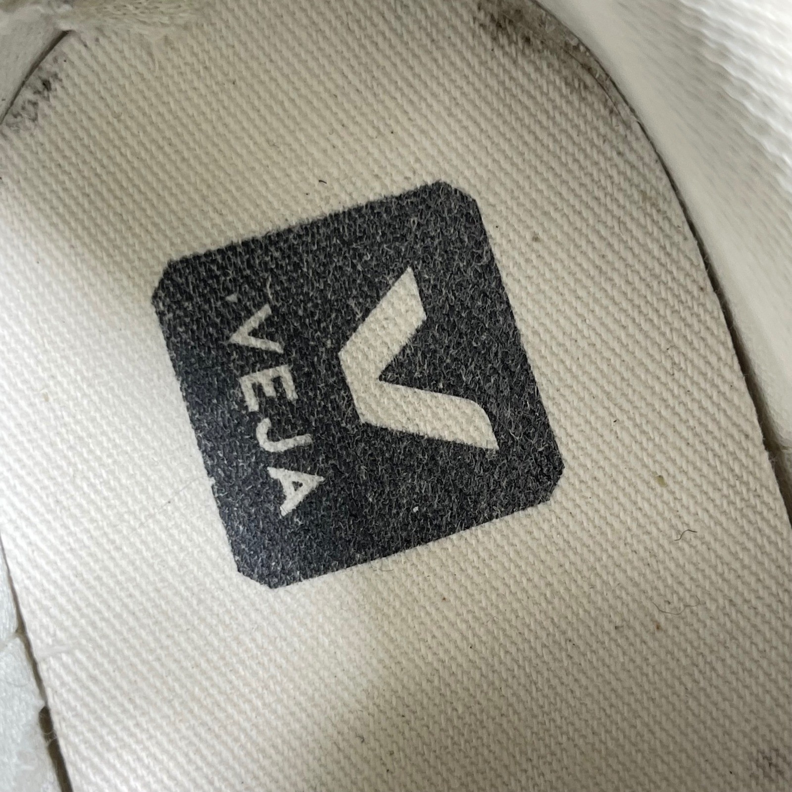 Veja Esplar Low White Black Leather Sneakers Lace up Women’s Size 6 US/4 UK