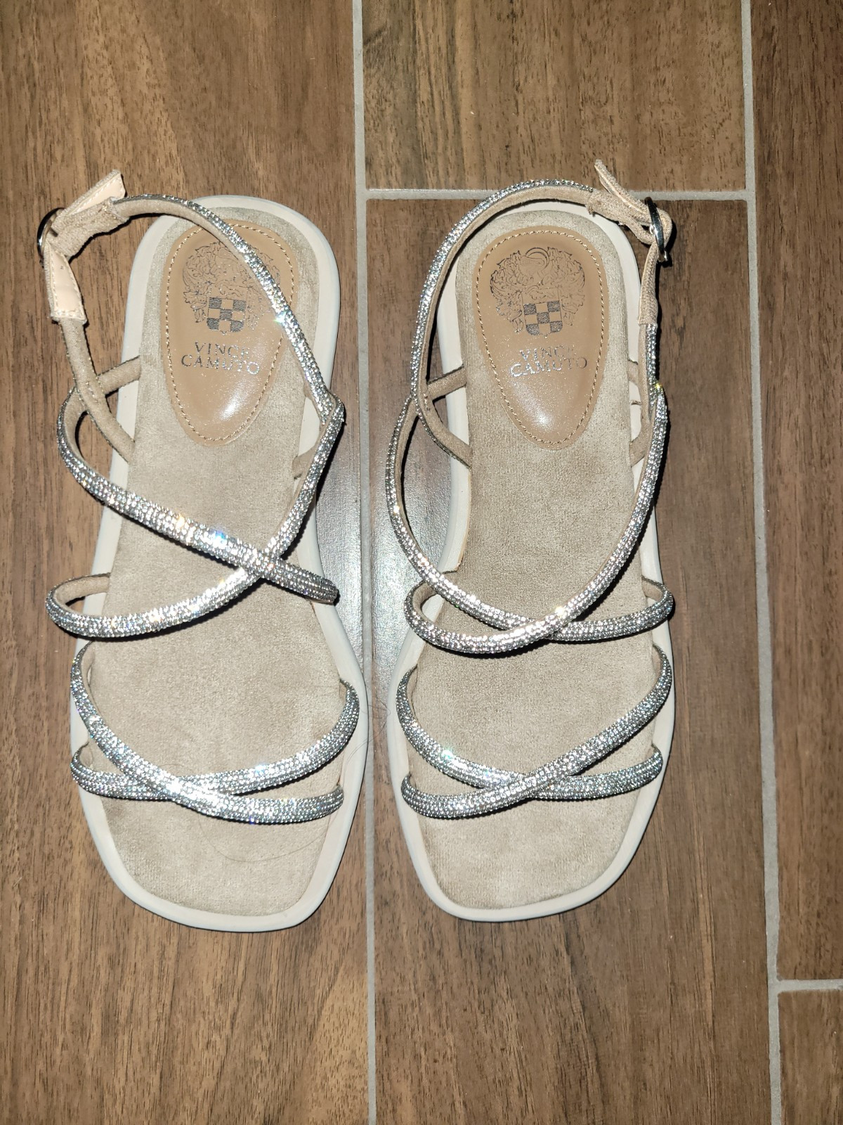 Brand New Vince Camuto