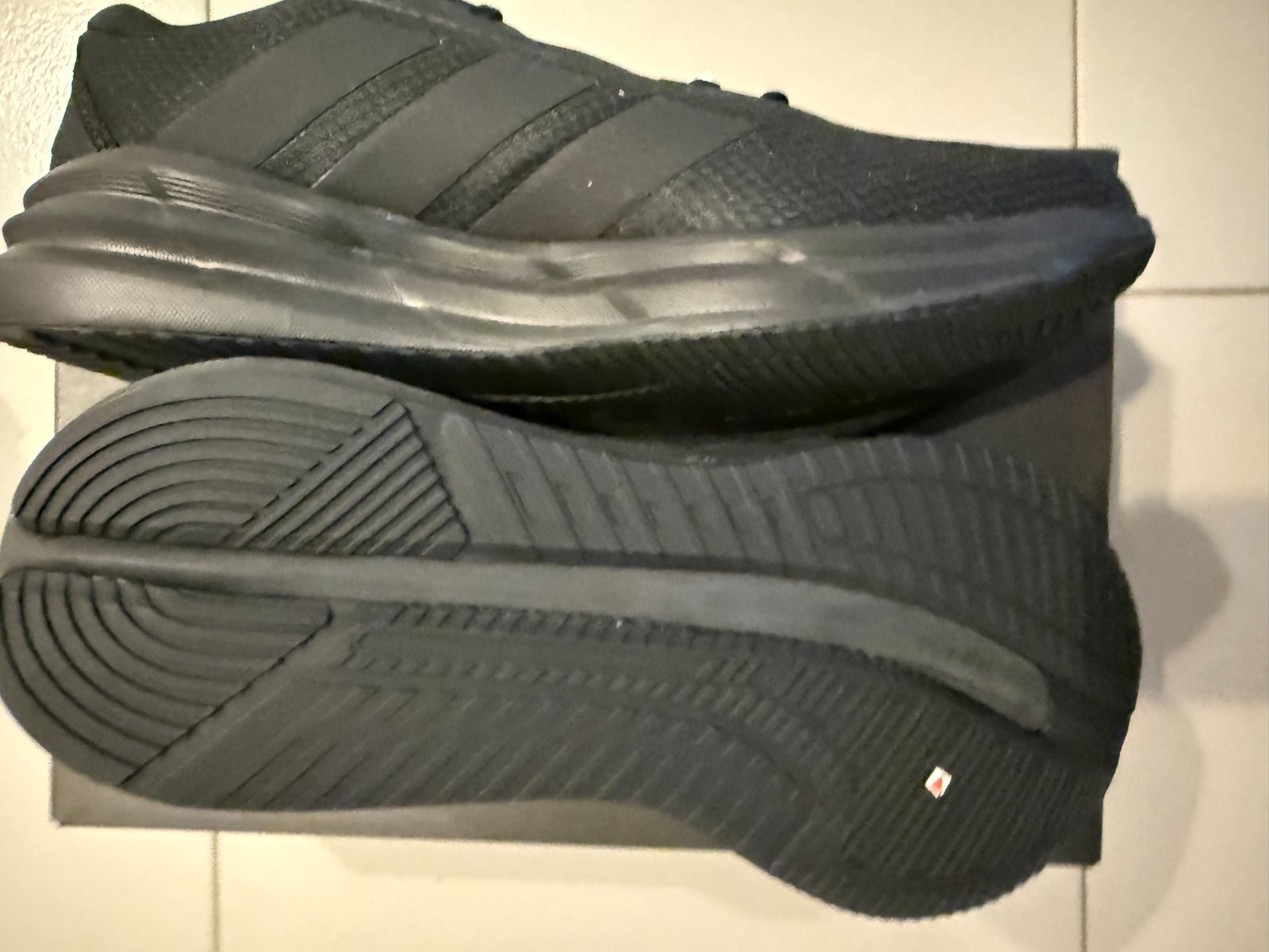 adidas women Galaxy 7 Running Shoes, black