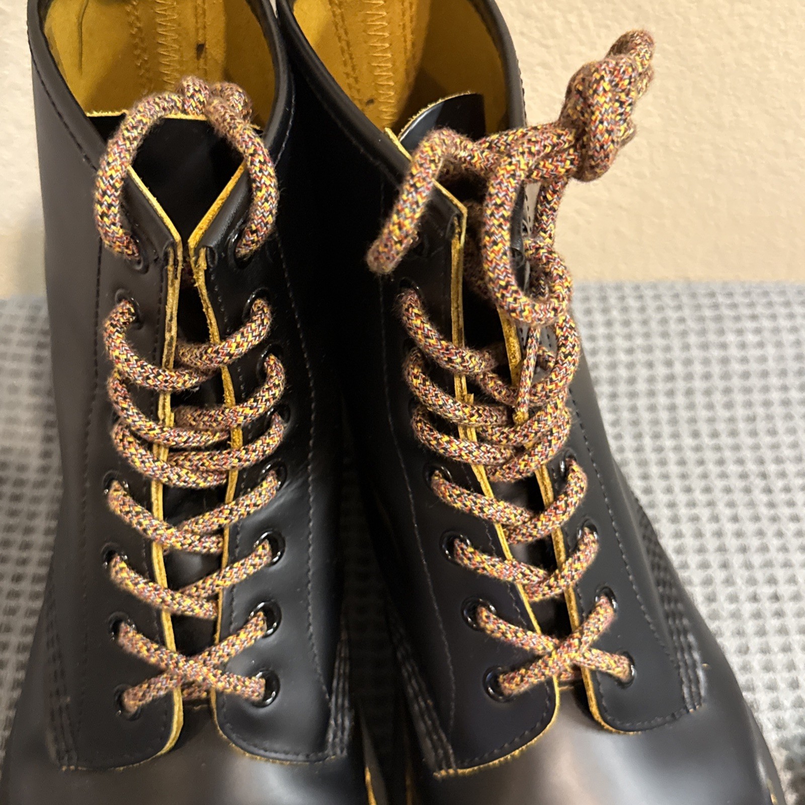 Dr. Martens 1460 Black Smooth Leather Eye Combat Boots M 10 W 11 AirWair Grunge