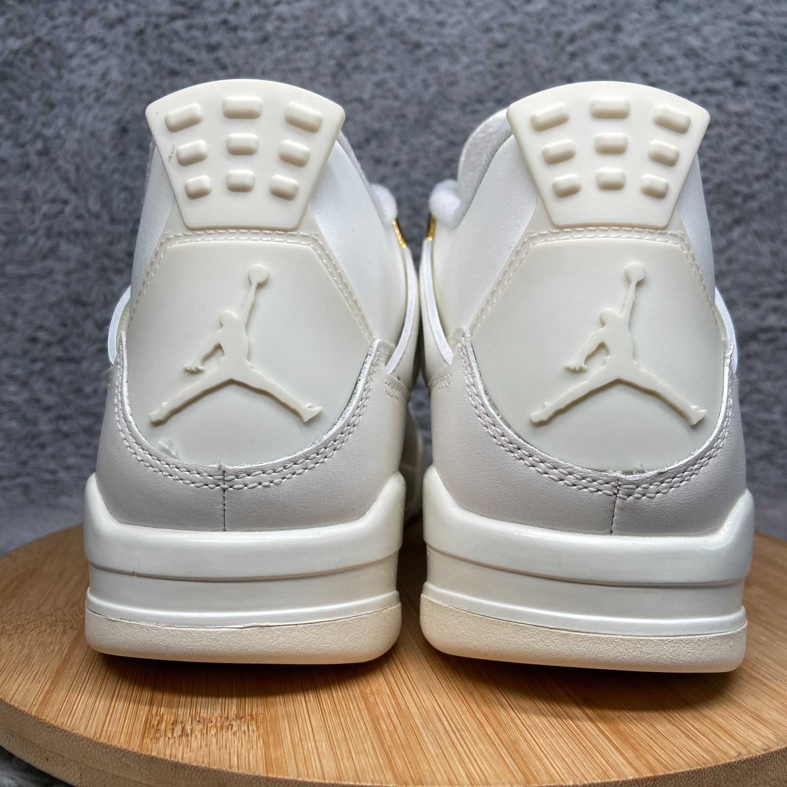 Air Jordan 4 Retro Metallic Gold Size 6-12 Women Sneakers AQ9129-170