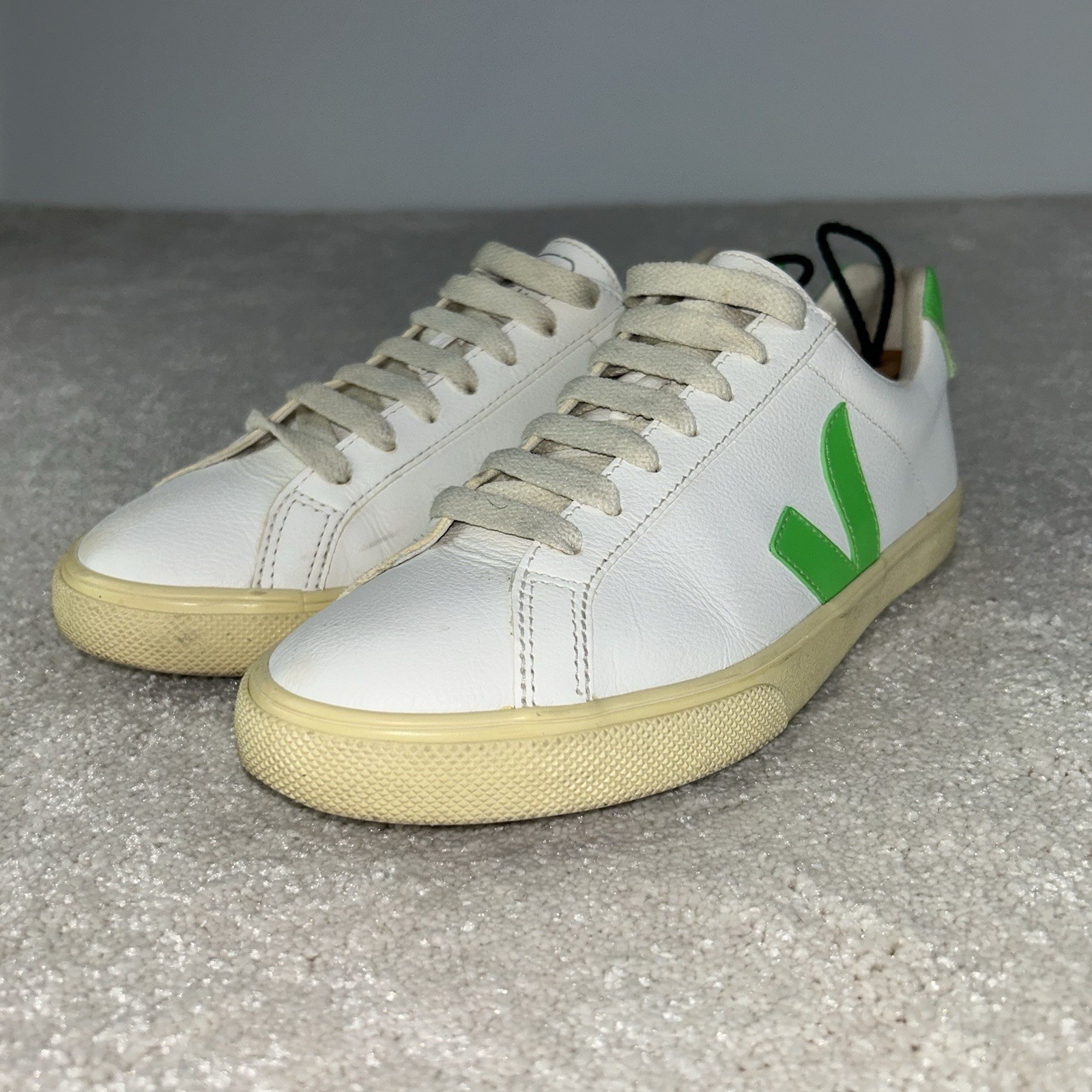 VEJA Esplar Logo Low Sneakers White & Absinthe Neon Green Leather Size 39 / 8 US