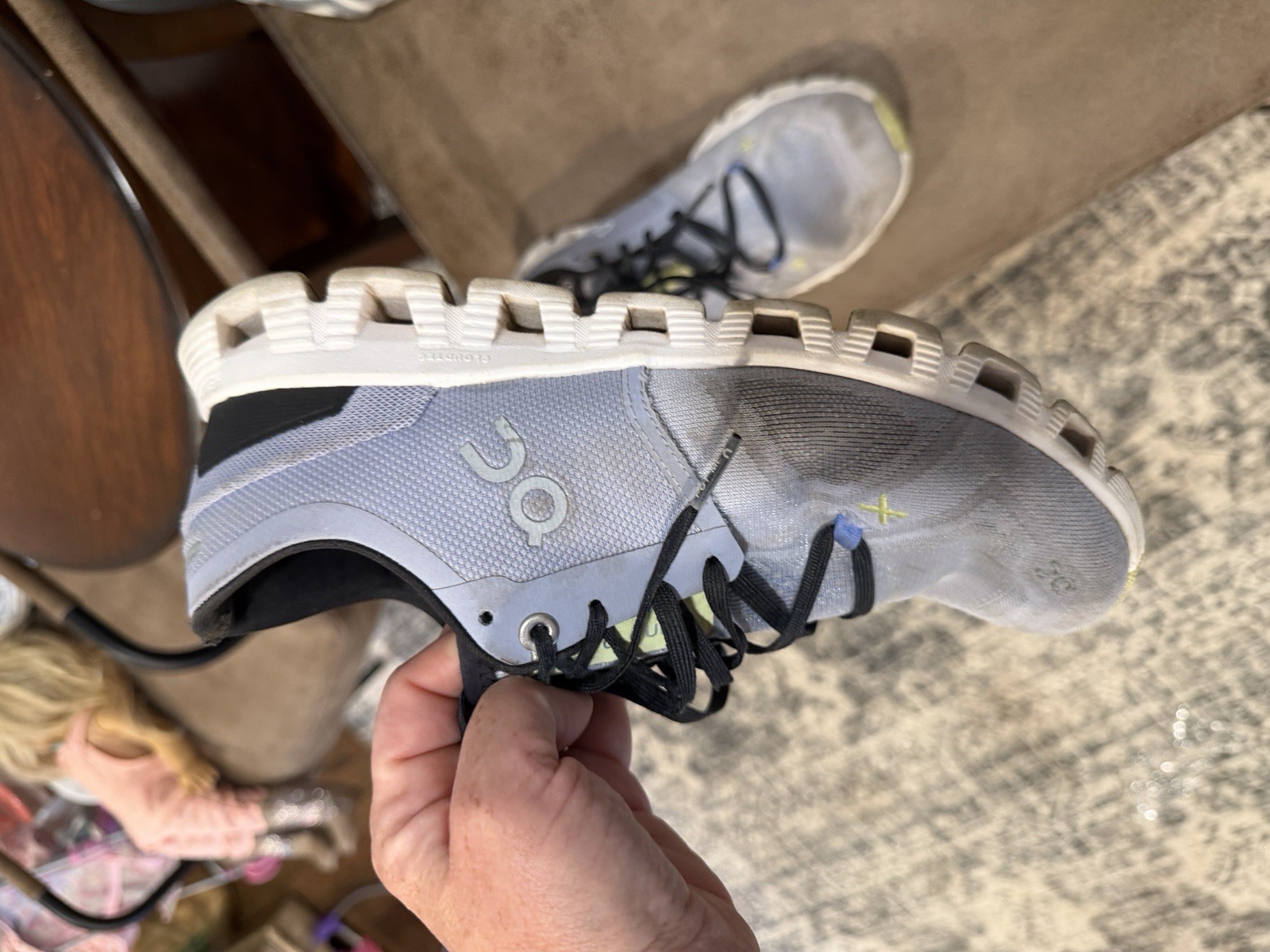 Women’s On Cloud Sneakers 7.5