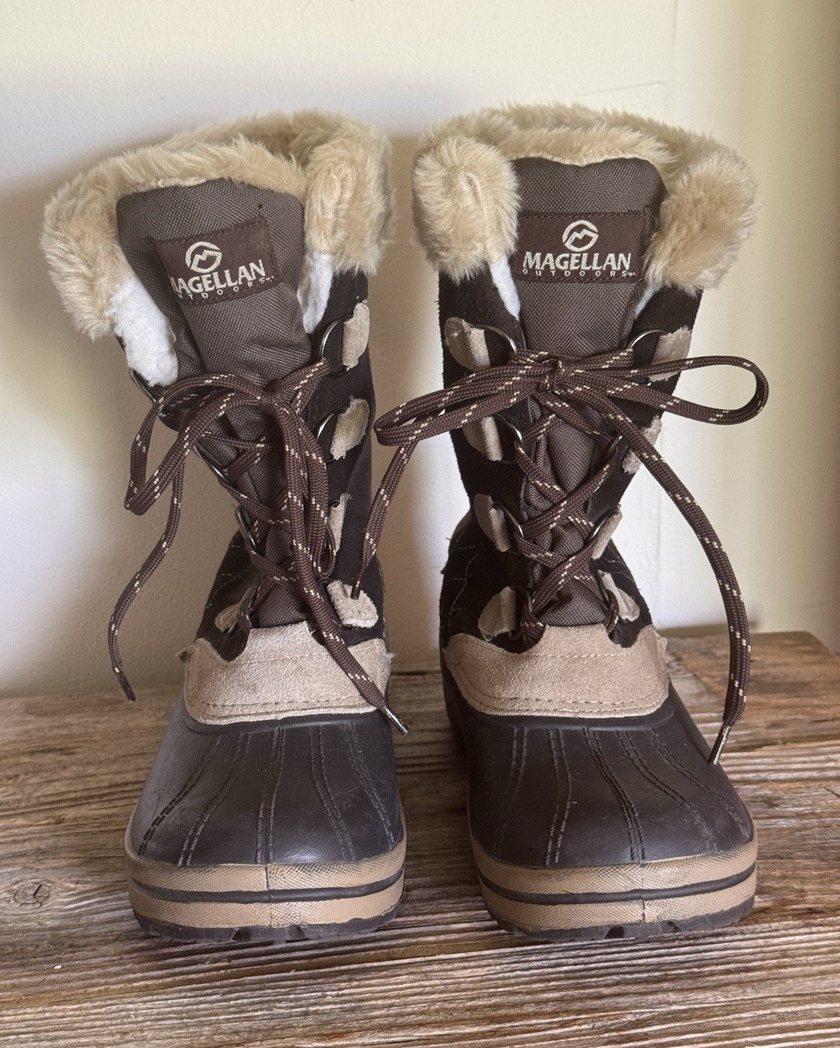 Magellan Outdoors Thinsulate Insulated Lace-Up Snow Boots Mid-Calf US 7 Brown