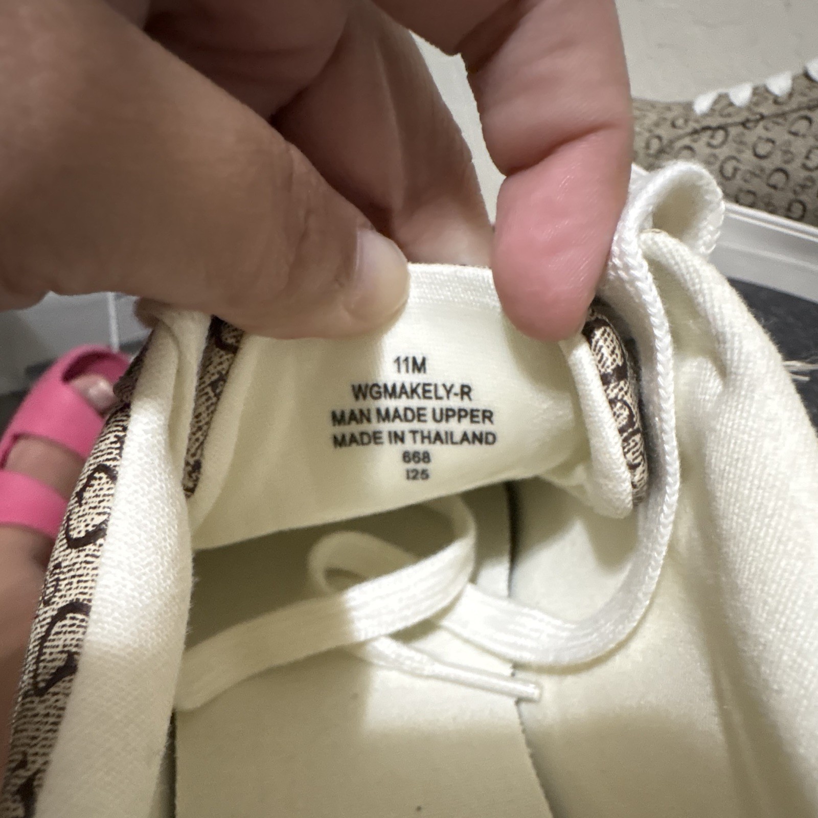 GUESS Logo Monogram Lace-Up Sneakers Beige/Black/White women’s US 11 M