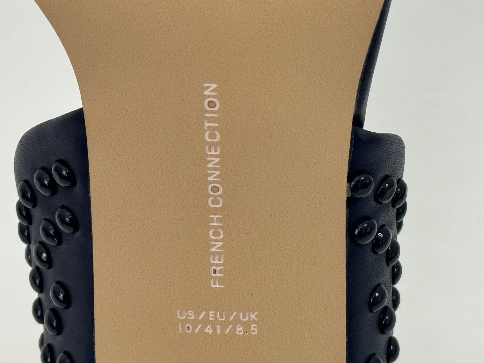 French Connection Shoe Womens Black Vegan Leather Pump Pearl Studded Heels Sz 10