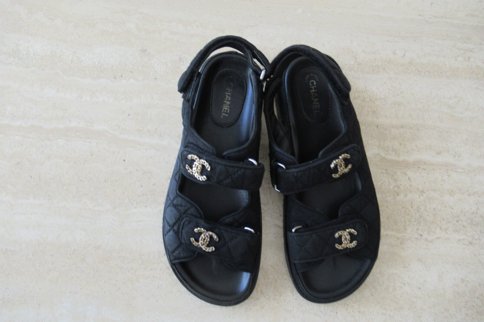 AUTH CHANEL DAD QUILTED FABRIC BLK «CC» SANDALS FLAT SZ «40» C RET$2300 BARGAIN!