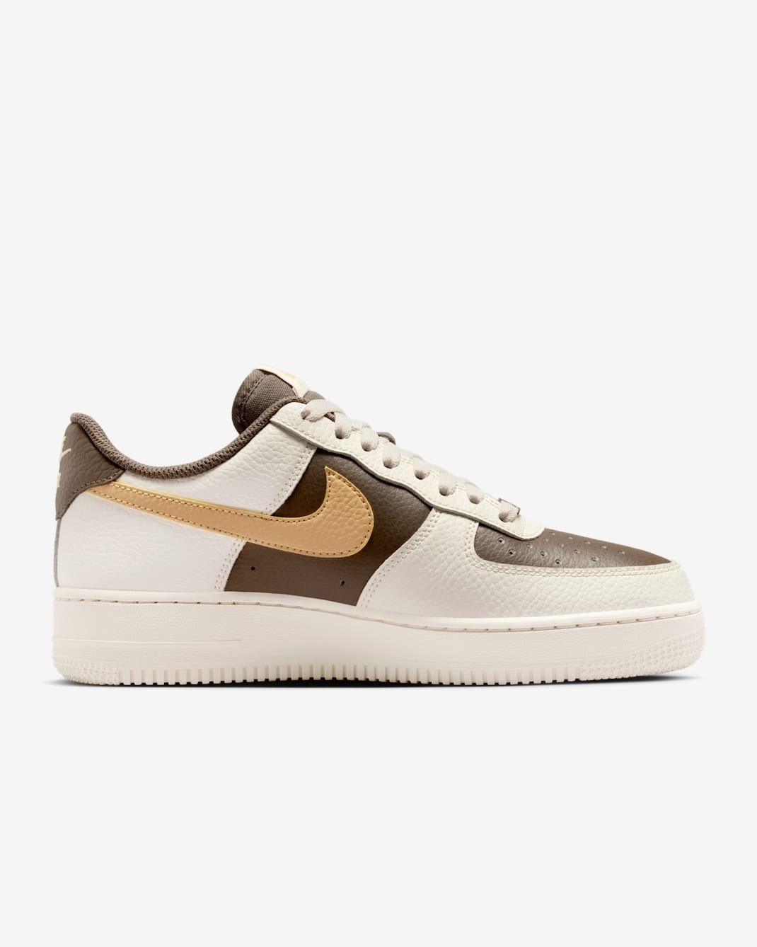 NIKE Women’s Air Force 1 ’07 LV8 IR0796-030 Phantom Ironstone Sesame