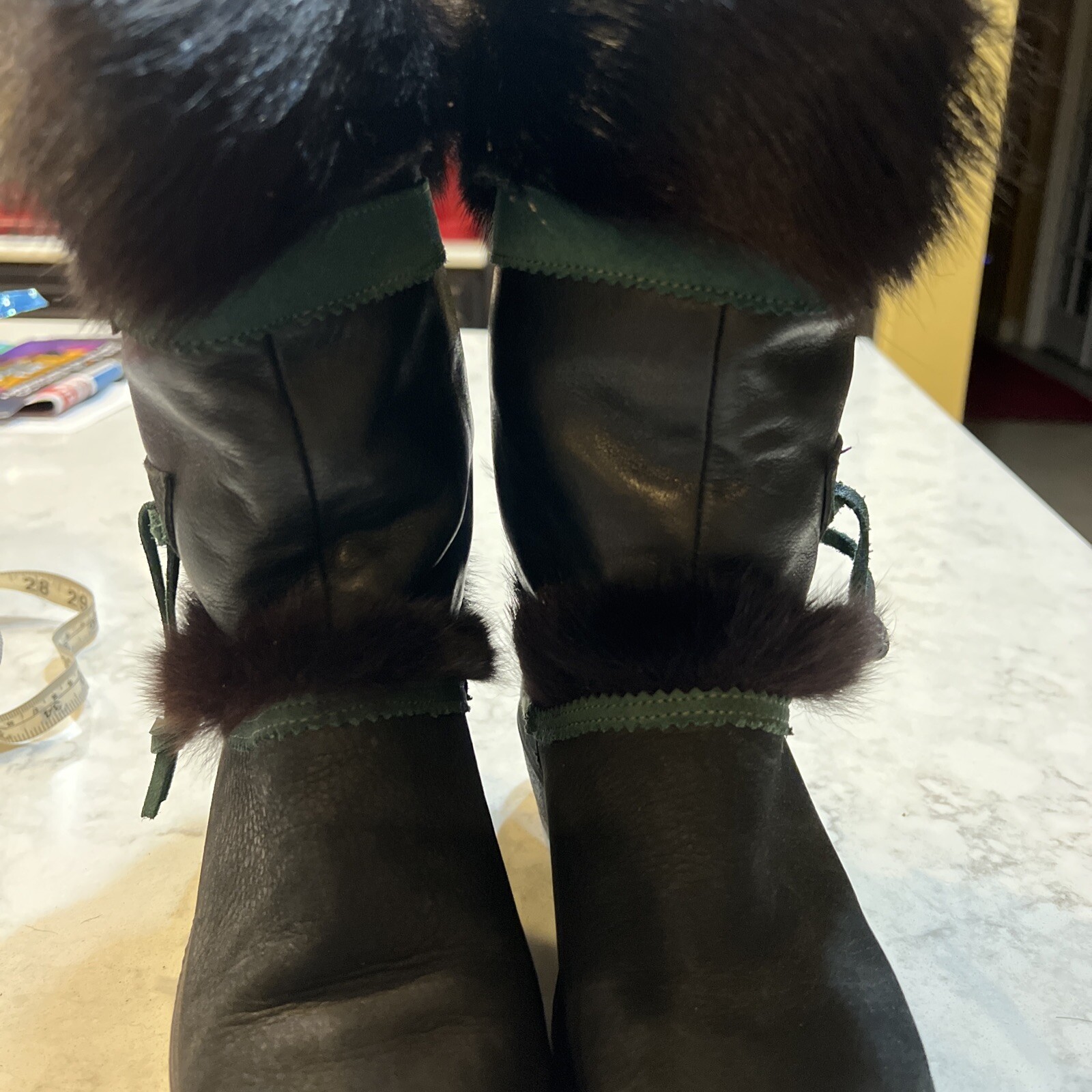 Garden Sport Italy Black Deer Fox Apres Boots Sz 37